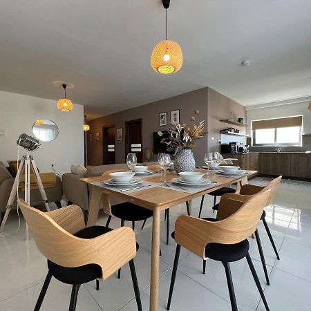 סיינט פול ביי Brand New Apartment 2 Mins From Seafront מראה חיצוני תמונה