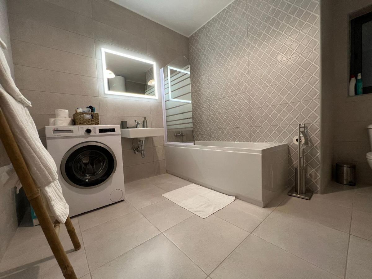סיינט פול ביי Brand New Apartment 2 Mins From Seafront מראה חיצוני תמונה