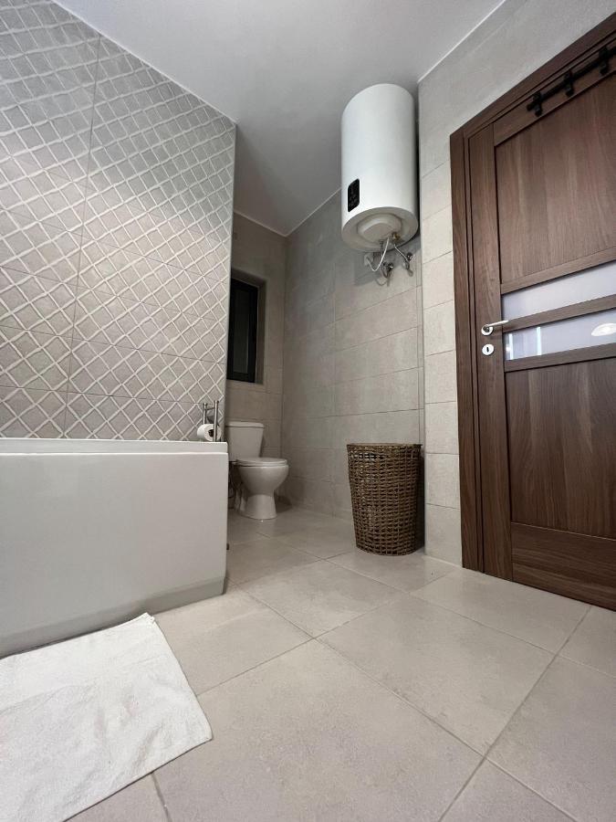 סיינט פול ביי Brand New Apartment 2 Mins From Seafront מראה חיצוני תמונה