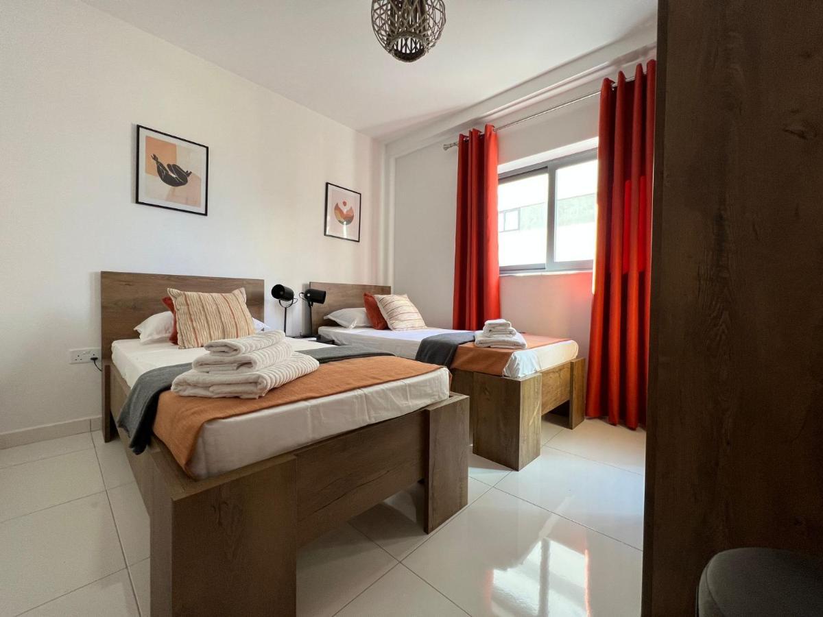 סיינט פול ביי Brand New Apartment 2 Mins From Seafront מראה חיצוני תמונה