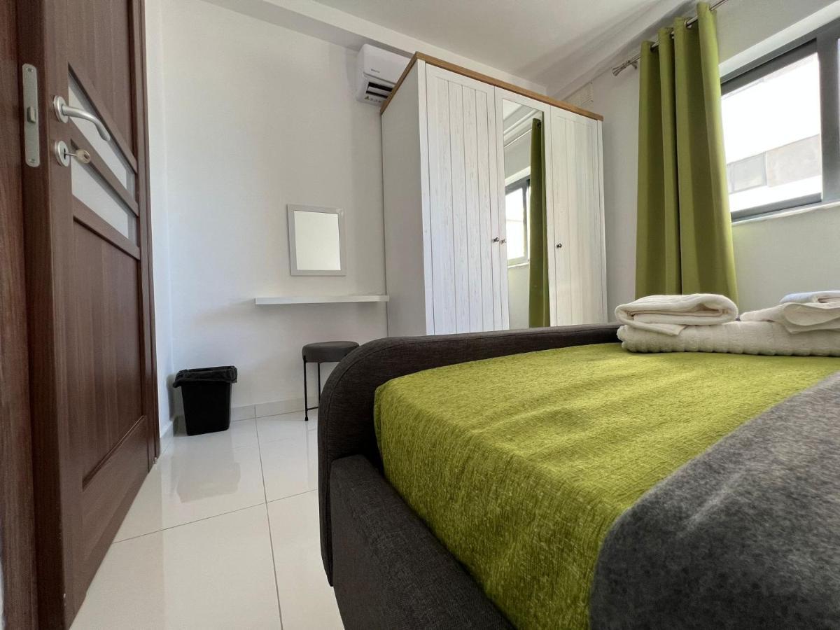 סיינט פול ביי Brand New Apartment 2 Mins From Seafront מראה חיצוני תמונה